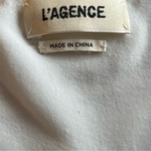 L'Agence REVOLVE Celeste Silk Bubble Halter, backless plunge v-neck large. White - Picture 5 of 7